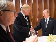 Жан-Клод Юнкер, Дональд Трамп и Владимир Путин на саммите g20