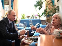 В.Путин и Л.Алексеева