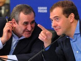 С.Неверов и Д.Медведев