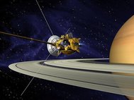 Аппарат «Кассини» возле Сатурна