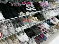 Обувь в магазине