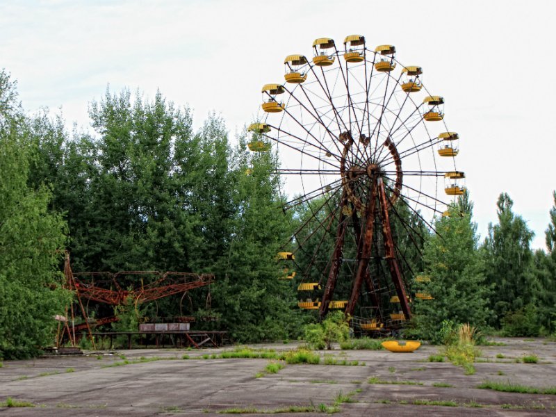 Колесо обозрения в великом новгороде фото