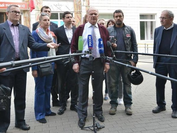 Геннадий Зюганов в день голосования на муниципальных выборах в Москве