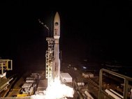 Старт ракеты Atlas V с разведывательным спутником