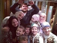 Рамзан Кадыров с семьей