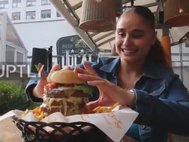 Ролик видеоагентства RT — Ruptly про «Путинбургер»