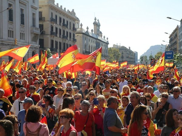 Акция в защиту единства Испании. Барселона, 8 октября 2017