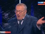 Ксения Собчак облила Владимира Жириновского