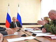 Владимир Путин на совещании о ликвидации последствий пожара в Кемерово