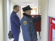 Сотрудниками МЧС проводятся проверки соблюдения законодательства о пожарной безопасности