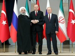 Владимир Путин с Хасаном Рухани и Реджепом Тайипом Эрдоганом 