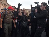 Никол Пашинян с журналистами