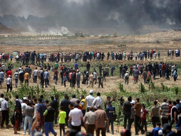 Столкновения палестинцев с израильской армией в Газе