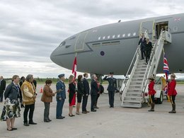 Прибытие Терезы Мэй в Канаду на G7 