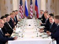 Дональд Трамп и Владимир Путин на встрече
