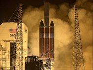 Запуск ракеты Delta IV Heavy с зондом Parker