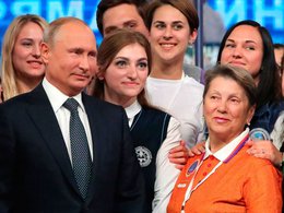 В.Путин с людьми