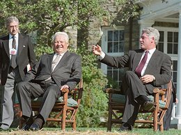 Борис Ельцин и Билл Клинтон в 1995г.