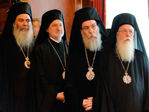 Служители Константинопольского патриархата