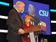 Ангела Меркель с Хорстом Зеехофером на партийном съезде ХСС в Мюнхене