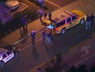 Службы спасения и полиция на месте стрельбы в Калифорнии