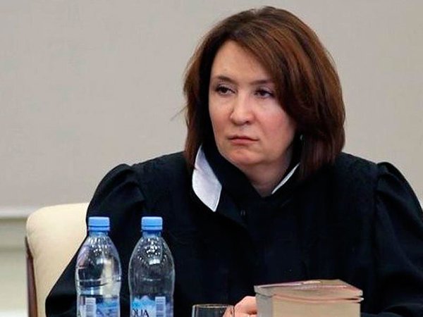 Елена Хахалева