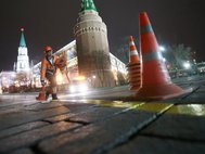 Нанесение разметки на Красной площади