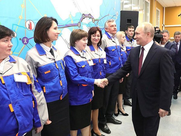 В.Путин на церемония ввода в эксплуатацию Балаклавской и Таврической ТЭС