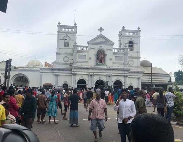 Место взрыва в Шри-Ланке