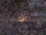 Изображение центральной области Млечного Пути, полученное при помощи Очень Большого Телескопа