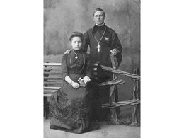 Священник Александр Гневушев с супругой Клавдией Андреевной