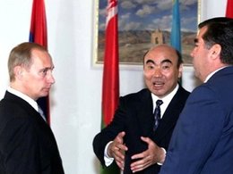 Владимир Путин с Аскаром Акаевым и Эмомали Рахмоновым, 11 октября 2000 года