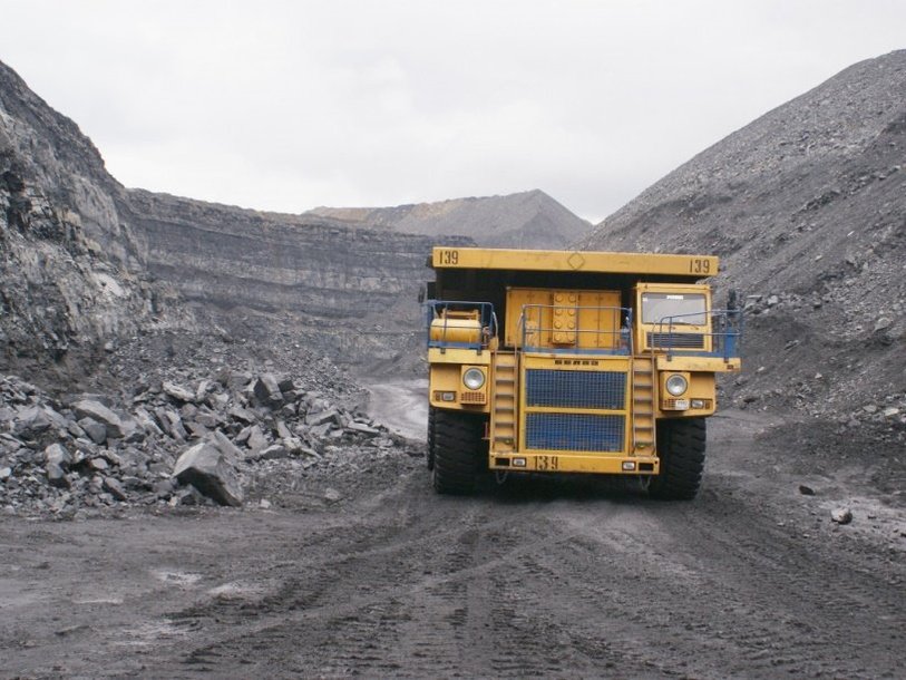 Угольный карьер в Кузбассе