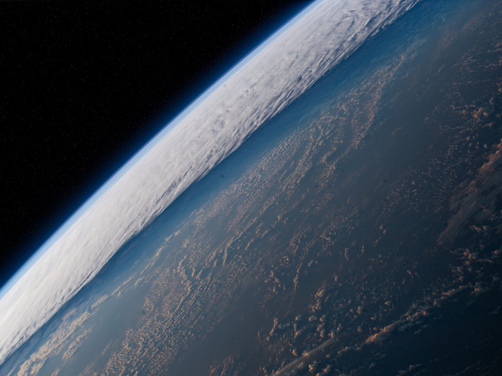 Тихий океан, снимок с Международной космической станции