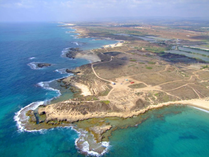 Почти десять тысяч лет назад на восточное побережье Средиземного моря обрушилось цунами