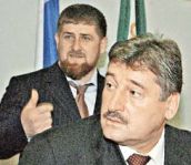 Алу Алханова выводят из окружения