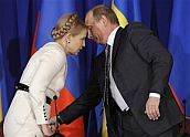 Путин обнял Тимошенко как брата