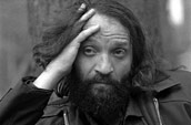 Мальчики кровавые поджидают новых хозяев студии на Поварской