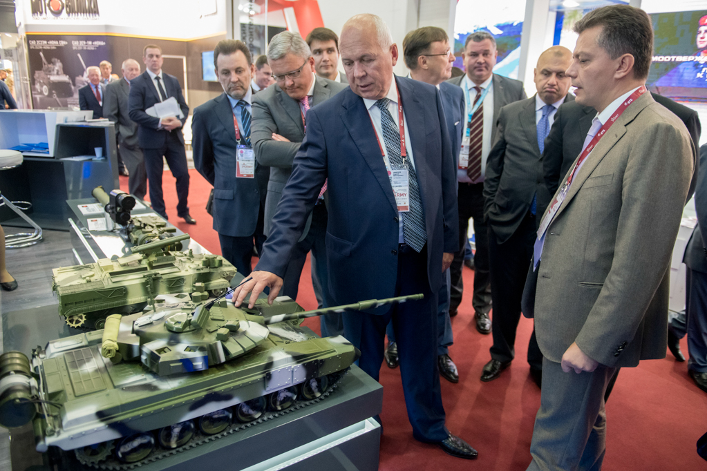 Танки идут в  «Ростех»