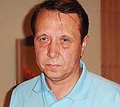 Пианист доигрался