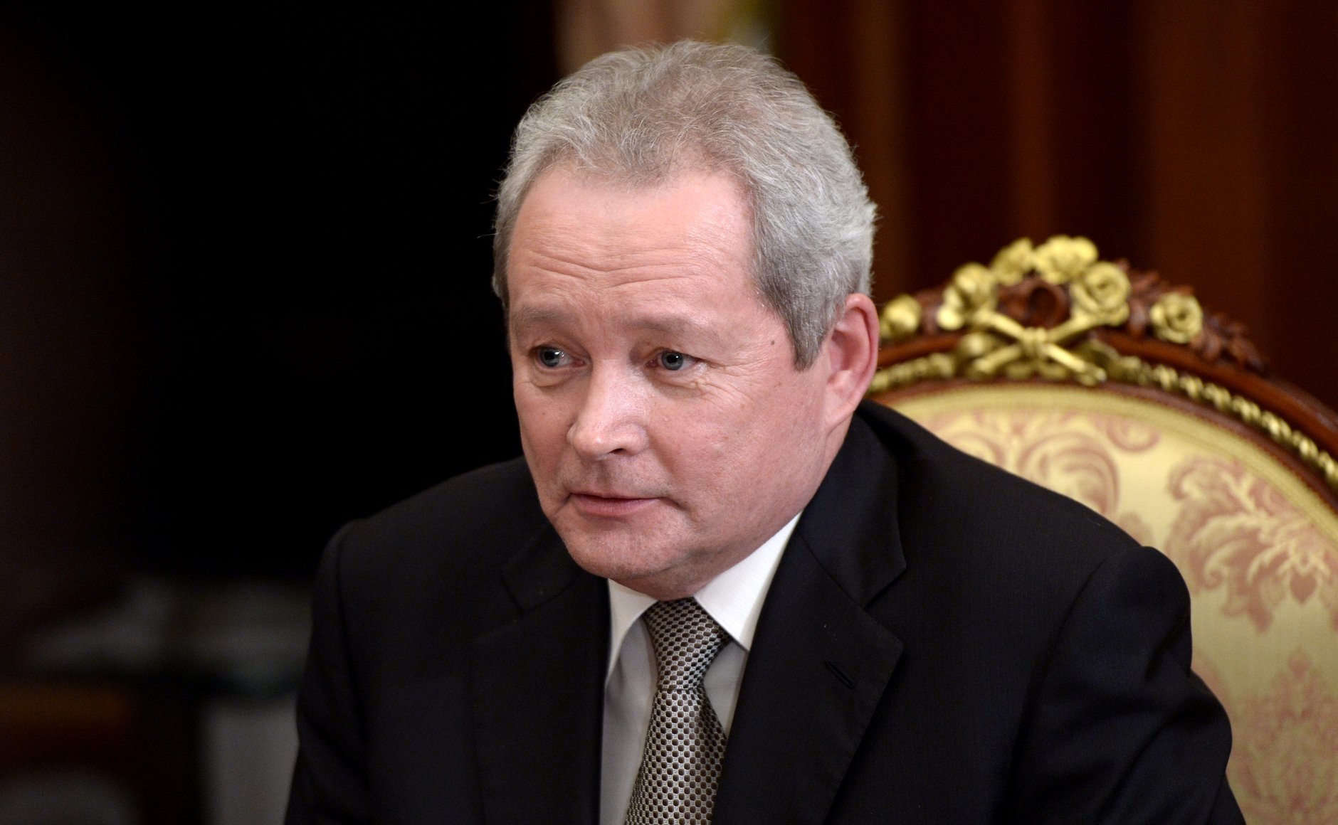 Отставки губернаторов: первый пошел