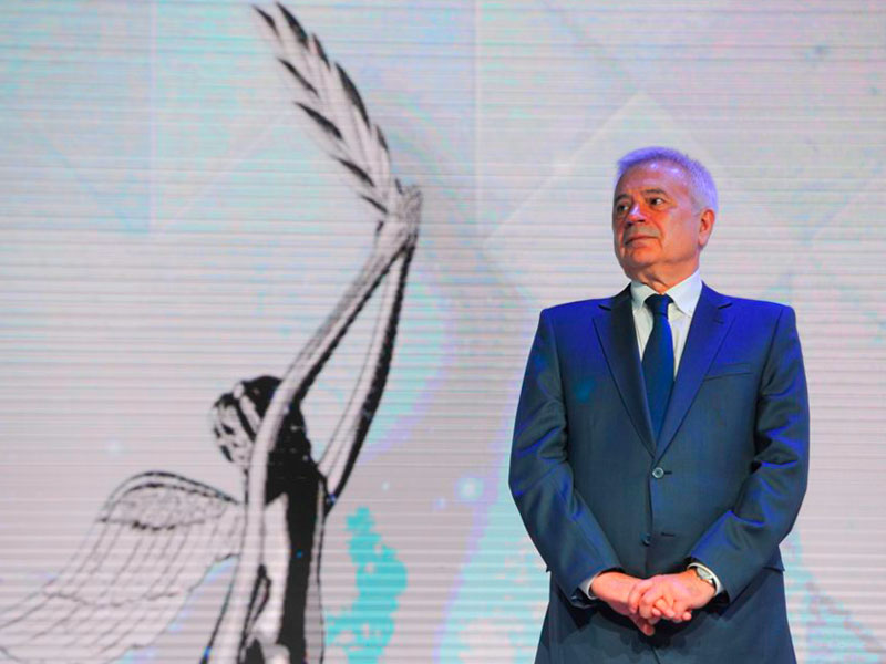«Лукойл», самовыкуп и мечты о нефти