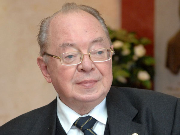 Человек дня: Николай Шмелев