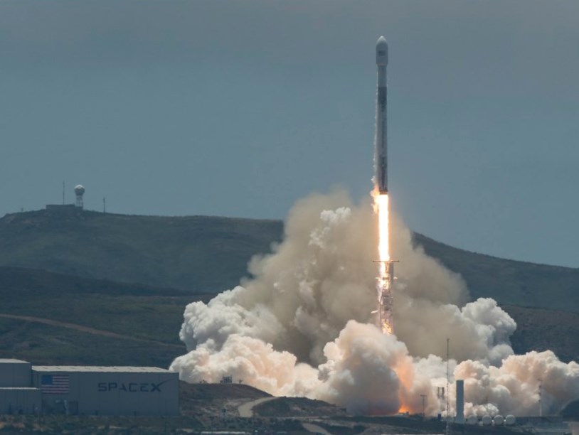 Удачно прошел очередной запуск ракеты Falcon 9