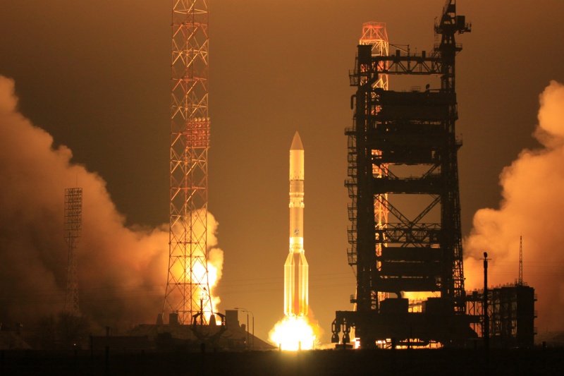 Спутник «Ямал-402» спасут двумя импульсами