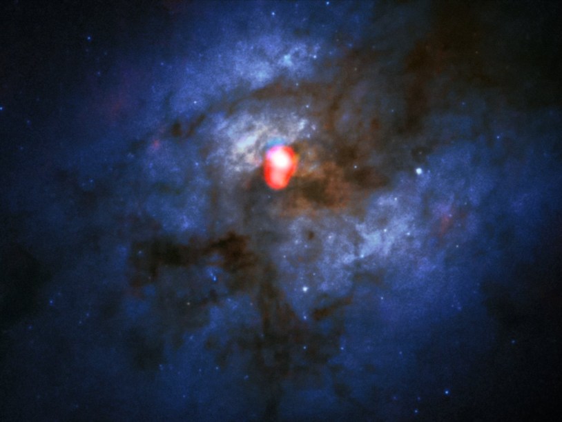 Радиотелескоп ALMA сможет искать воду во Вселенной