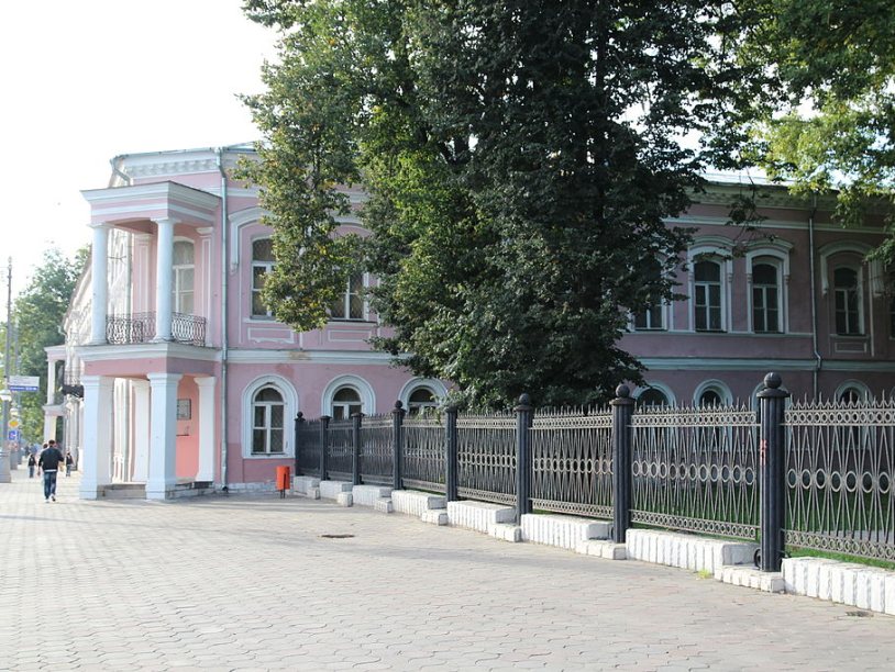 Под полом кабинета директора музея в Твери найден клад XIII века