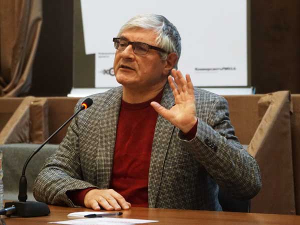 «Большому кризису – большую теорию»