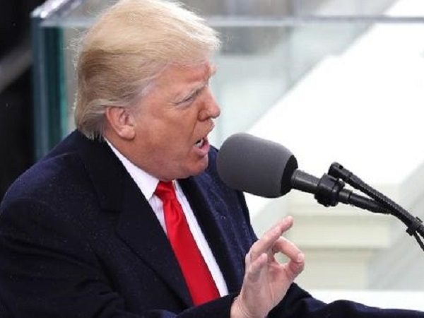 Трамп и перо