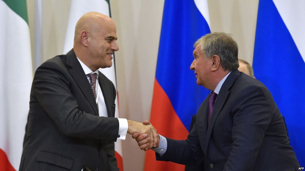 Главы Eni и Роснефти обсудили совместные проекты в условиях санкций